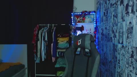 Kevin online show from January 11, 4:16 am