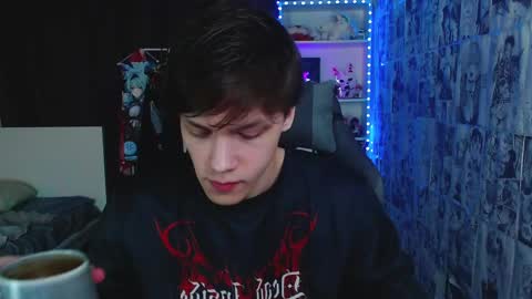 Kevin online show from February 12, 3:51 am