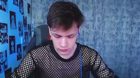 Kevin online show from November 29, 4:04 am