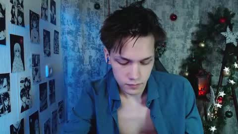 Kevin online show from December 17, 3:56 am