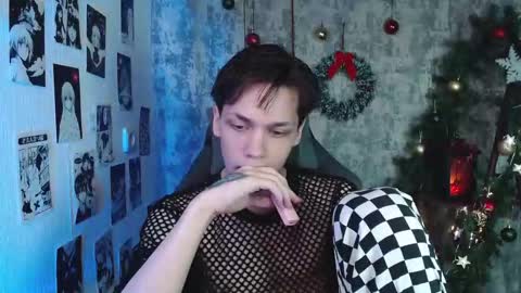 Kevin online show from December 18, 3:45 am