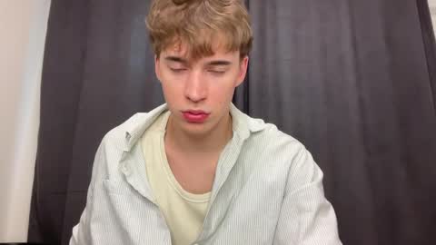 Snapshot of kevin_martin8 chatting on May 23, 6:12 pm Kevin Martin online show from May 23, 6:12 pm