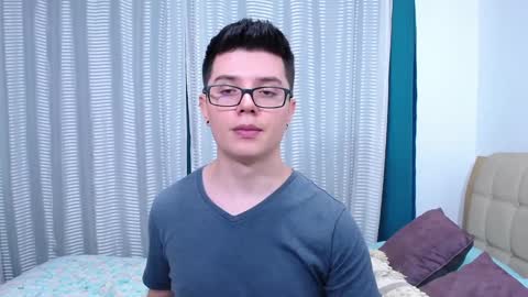 Kevin online show from February 19, 1:51 am