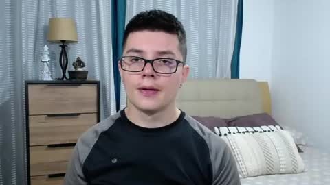 Snapshot of kevinhunts chatting on August 1, 7:57 pm Kevin online show from August 1, 7:57 pm