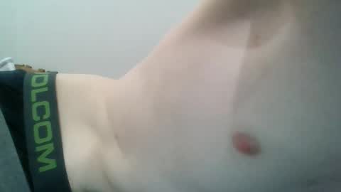 Snapshot of kevinmycroft chatting on December 14, 12:49 am kevinmycroft online show from December 14, 12:49 am