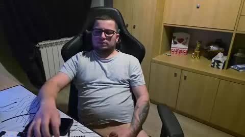 Kevinn online show from January 31, 7:11 pm