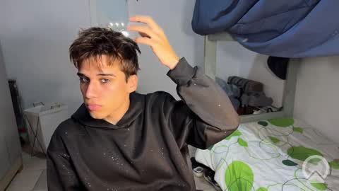 kevonly online show from April 3, 12:14 pm