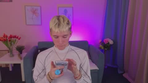 Kevin online show from March 12, 5:41 pm