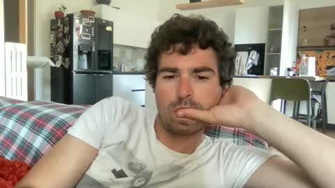 Snapshot of kevinpillobello chatting on April 18, 3:16 pm kevinpillobello online show from April 18, 3:16 pm