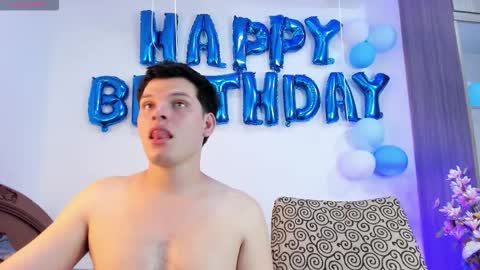 kevin and ottis online show from February 22, 11:03 pm