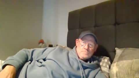 kevlooking4sez online show from September 10, 5:13 pm