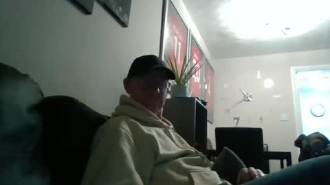 kevlooking4sez online show from November 9, 10:41 pm