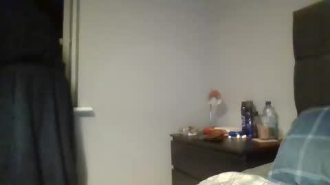 Snapshot of kevlooking4sez chatting on May 16, 11:57 pm kevlooking4sez online show from May 16, 11:57 pm