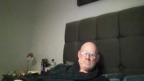 Snapshot of kevlooking4sez chatting on May 20, 11:22 pm kevlooking4sez online show from May 20, 11:22 pm