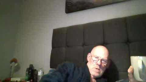 Snapshot of kevlooking4sez chatting on June 3, 11:32 pm kevlooking4sez online show from June 3, 11:32 pm