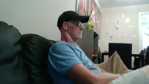 Snapshot of kevlooking4sez chatting on June 26, 10:03 pm kevlooking4sez online show from June 26, 10:03 pm