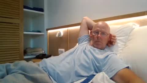 Snapshot of kevlooking4sez chatting on July 31, 4:06 pm kevlooking4sez online show from July 31, 4:06 pm