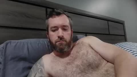 Snapshot of kevnj24 chatting on December 5, 1:36 am kevnj24 online show from December 5, 1:36 am