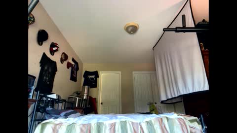 Keybump online show from October 13, 2:06 pm