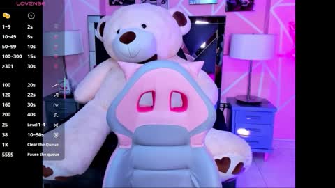 Snapshot of keyla_noa chatting on December 15, 7:18 pm Keyla noa online show from December 15, 7:18 pm