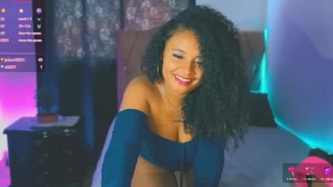 Snapshot of keyla_roberts_ chatting on May 16, 7:34 pm Adhara. Help me reach 100 likes online show from May 16, 7:34 pm