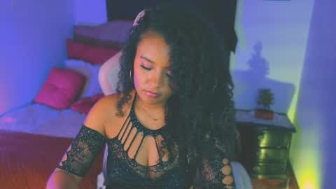 Snapshot of keyla_roberts_ chatting on May 30, 12:08 am Adhara. Help me reach 100 likes online show from May 30, 12:08 am