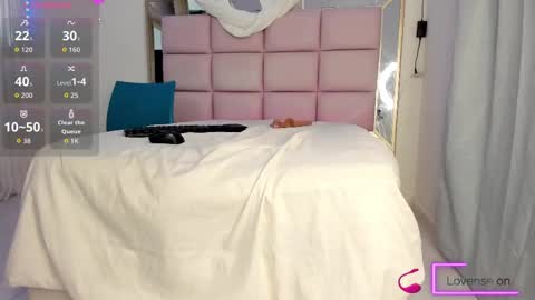 Snapshot of keyla_spencer chatting on September 27, 4:45 pm keyla online show from September 27, 4:45 pm