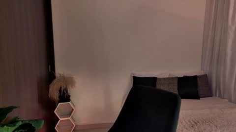 Keyla online show from December 20, 12:52 am