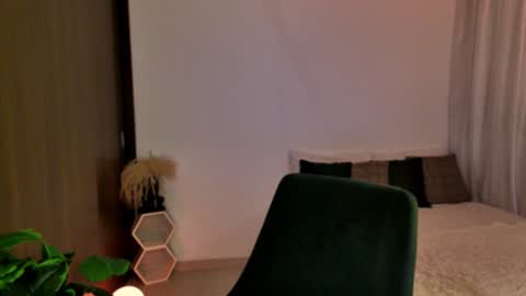 Keyla online show from December 30, 12:22 am