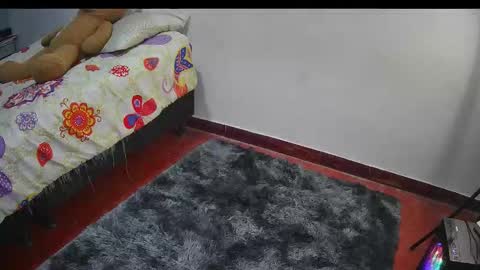 Snapshot of keylasmmith chatting on November 23, 7:41 am Keyla online show from November 23, 7:41 am