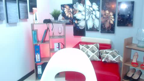 Snapshot of keylathomson chatting on January 8, 4:11 pm Keyla online show from January 8, 4:11 pm