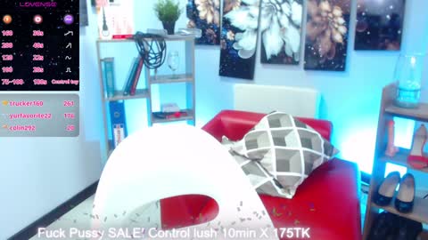 Snapshot of keylathomson chatting on February 8, 4:14 pm Keyla online show from February 8, 4:14 pm