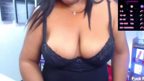 Snapshot of keylathomson chatting on February 20, 1:40 pm Keyla online show from February 20, 1:40 pm