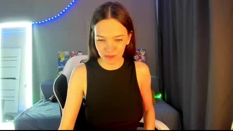 Snapshot of keyli_ink chatting on February 26, 7:42 am Keyli online show from February 26, 7:42 am