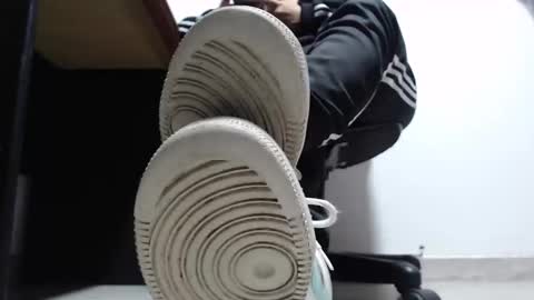 Snapshot of keylie_saenz28 chatting on December 3, 11:03 pm online show from December 3, 11:03 pm