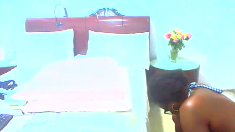 keysenbarxx19 online show from May 5, 2:58 pm