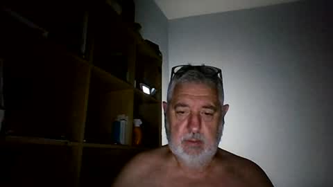 Snapshot of kfremat62 chatting on July 7, 8:46 pm socjokremat online show from July 7, 8:46 pm