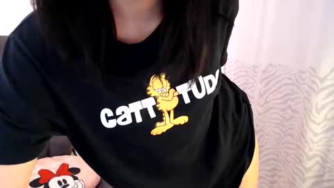 Snapshot of khal_girl chatting on December 10, 2:59 am Liss online show from December 10, 2:59 am