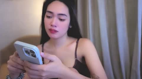 Snapshot of khaleesi_sonrisa chatting on February 10, 7:07 pm sonrisa online show from February 10, 7:07 pm