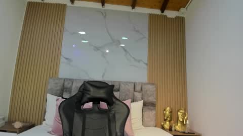 khalifa online show from February 7, 11:55 pm