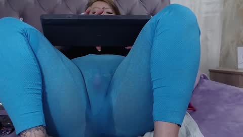 Kharla Marin online show from February 6, 2:00 am