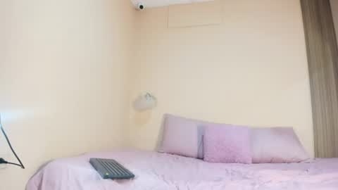 Snapshot of khaterine_hot_1 chatting on July 7, 7:07 pm Kathe Hot online show from July 7, 7:07 pm