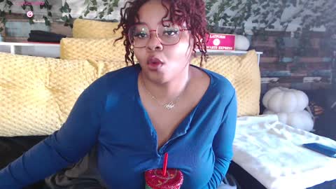 Snapshot of khayaparker chatting on January 7, 2:41 pm Khaya online show from January 7, 2:41 pm