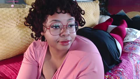 Snapshot of khayaparker chatting on January 10, 2:13 pm Khaya online show from January 10, 2:13 pm