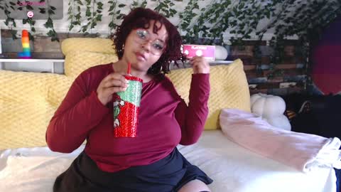 Snapshot of khayaparker chatting on January 14, 1:49 pm Khaya online show from January 14, 1:49 pm