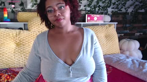 Snapshot of khayaparker chatting on January 17, 6:33 pm Khaya online show from January 17, 6:33 pm