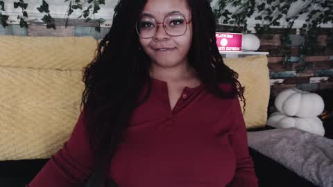 Snapshot of khayaparker chatting on February 12, 1:52 am Khaya online show from February 12, 1:52 am