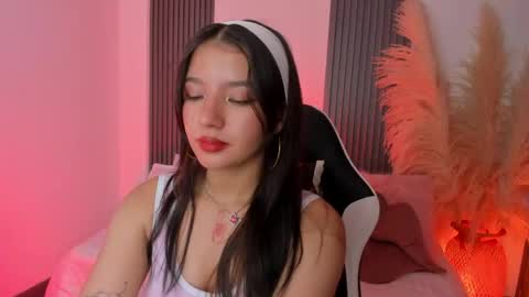 Snapshot of khleodoja chatting on March 8, 3:54 am Khleo online show from March 8, 3:54 am