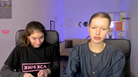 khloebeauty online show from November 22, 8:08 pm