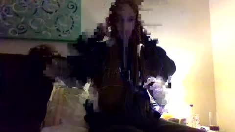 Snapshot of khloestahr101 chatting on May 24, 5:07 pm khloestahr101 online show from May 24, 5:07 pm